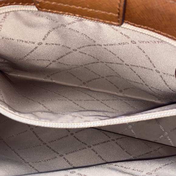 Michael Kors Bag brand new - Picture 5 of 7